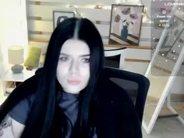 Chaturbate Best live sex cam show of naomivibes