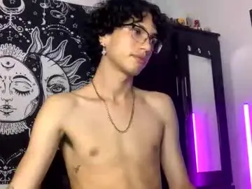 Chaturbate Sex Cam of oliver_fast_