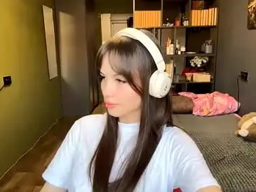 Chaturbate Free Live Porn of alinedifede