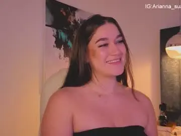 Chaturbate Sex Cam of arianna_suarez1