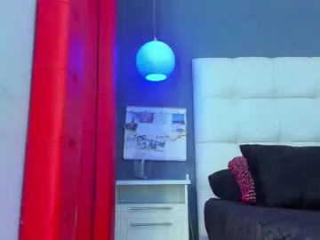 Chaturbate Watch Live Sex Cams of yiyo10_