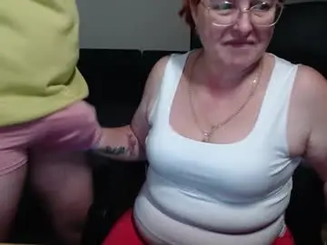 Chaturbate Nude Webcam of joannaandneighbour