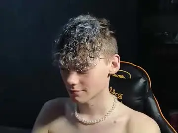 Chaturbate Nude Webcam of kirill_20_cm