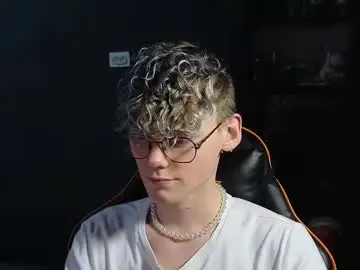 Chaturbate Adult Webcam of kirill_20_cm