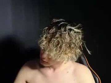 Chaturbate Sex Cam of kirill_20_cm