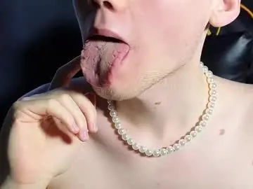 Chaturbate Best Webcam of kirill_20_cm