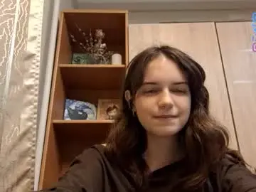 lonniegoldrup from chaturbate