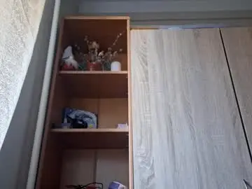 lonniegoldrup from chaturbate