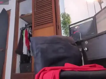 Chaturbate Live Sex of ton_amourrx