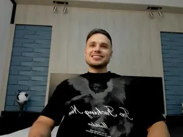 Chaturbate Free Porn Cam of adrien_roche888