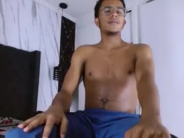 Chaturbate Best live sex cam show of aston_vera