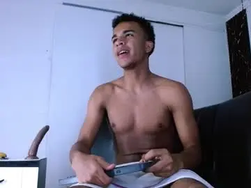 Chaturbate Free Live Porn of aston_vera