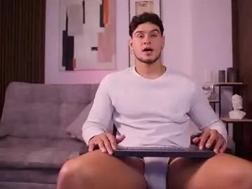 Chaturbate Live Sex Cam of davies_brown