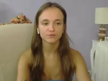 Chaturbate Live Sex Cam of emilly_lust99