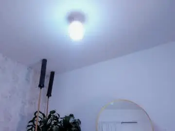 Chaturbate Free Live Porn of july_quinzel