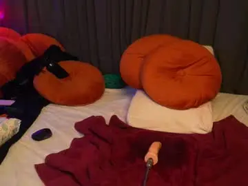 Chaturbate Best live sex cam show of lacie_le_beauty