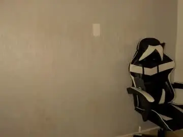 Chaturbate Live Sex Cam of santiceballo