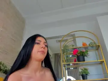 Chaturbate Live Sex Cam of serennanoir