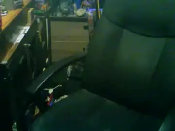 johnnyshung1 from chaturbate