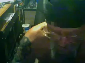 Chaturbate Live Porn of johnnyshung1