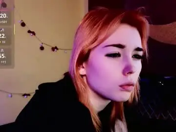 kiara_dream from chaturbate