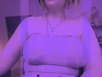 Chaturbate Watch Live Sex Cams of krystalsyxx