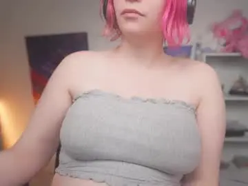 Chaturbate Live Sex Cam of krystalsyxx