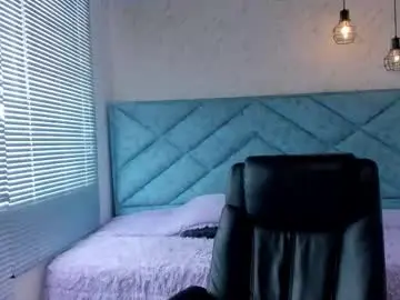 lucy_greys_ from chaturbate