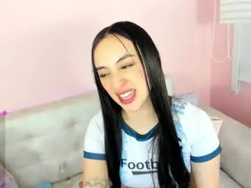 Chaturbate Live Sex of tiny_cora