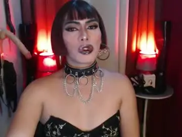 Chaturbate Live Sex Cam of dominantrix_diannaxxx