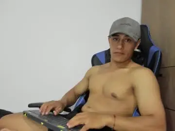 Chaturbate Free Porn Cam of dorman_boy