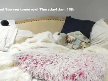 Chaturbate Live Sex Cam of eatmygingersnapps