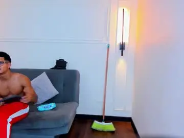 Chaturbate Free Porn Cam of paradise_boy_s