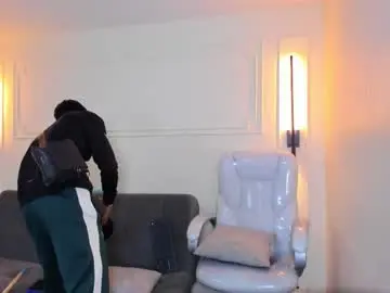 Chaturbate Adult Video Chat of paradise_boy_s