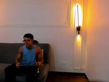 Chaturbate Live Sex of paradise_boy_s