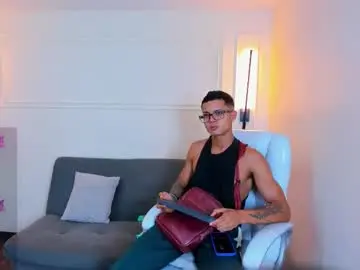 Chaturbate Sex Chat of paradise_boy_s