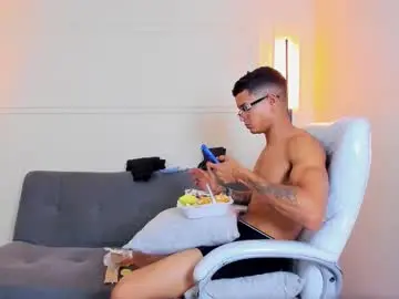 Chaturbate Live Porn of paradise_boy_s