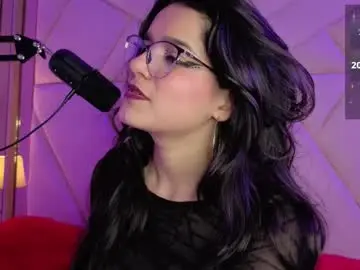 Chaturbate Free Porn Cam of valeriekay_