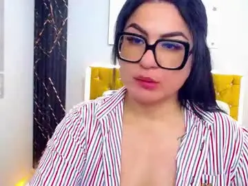Chaturbate Nude Webcam of _curvy_mature_