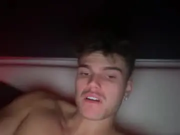 Chaturbate Live Porn of brooklyntay