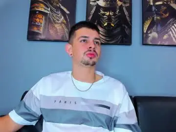 Chaturbate Watch Live Sex Cams of damian__oliver