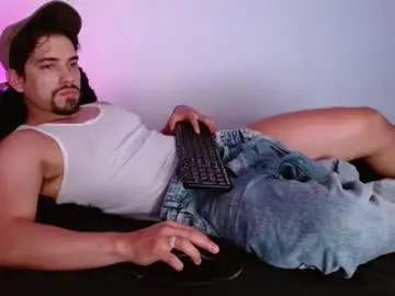 Chaturbate Sex Cam of ian_davis