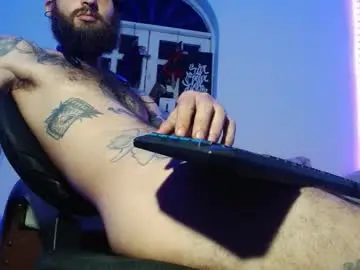 Chaturbate Live Sex Cam of jammes_owen