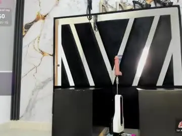 Chaturbate Adult Video Chat of karinasimonz