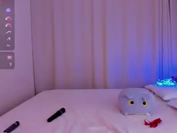 Chaturbate Watch Live Sex Cams of moonlight8_