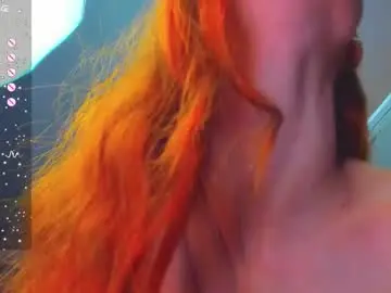 Chaturbate Live Sex Cam of sallybiscuit