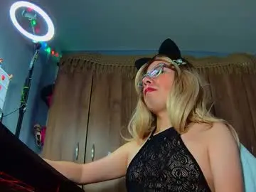 Chaturbate Live Porn of taylor_cum_hot