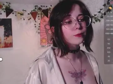 Chaturbate Free Porn Cam of emmae__