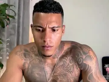 Chaturbate Live Porn of jordandenis17