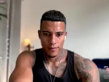 Chaturbate Best live sex cam show of jordandenis17